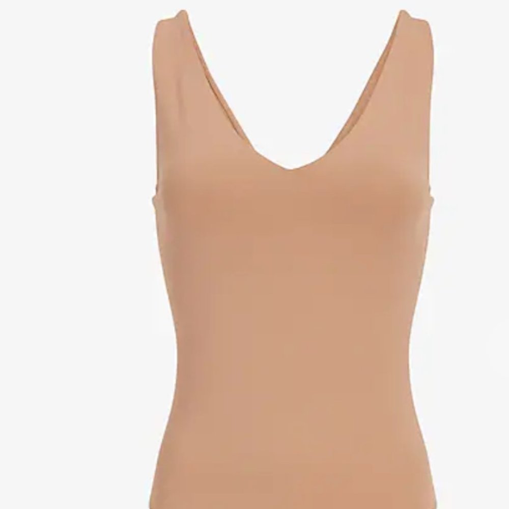 Light brown V-neck bodysuit | Express Body Contour | Medium